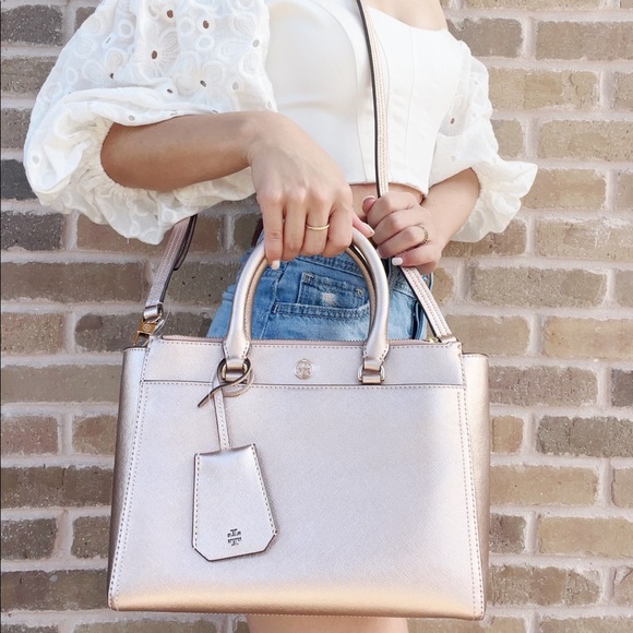 SALE‼️ Tory Burch rose gold double zip satchel bag - Picture 3 of 3